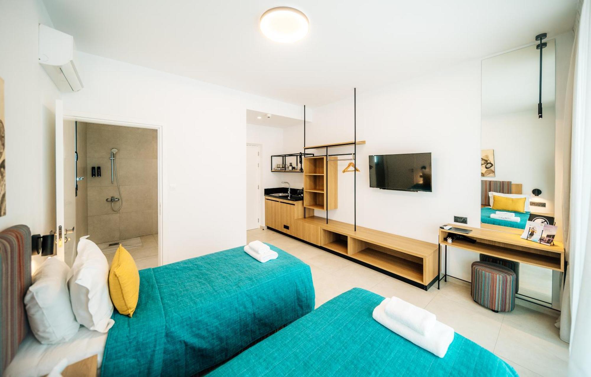 Regency Boutique Hotel Holiday Suites Pafos Oda fotoğraf